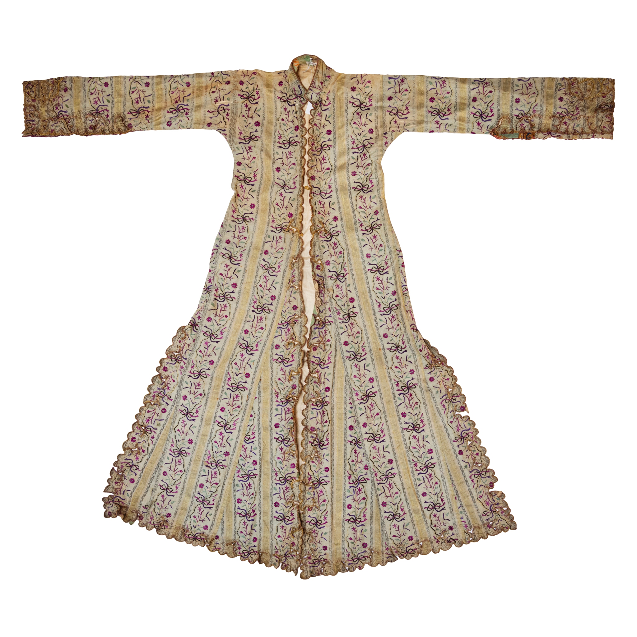 AN OTTOMAN SILK EMBROIDERED LADY'S ROBE (ENTARI)