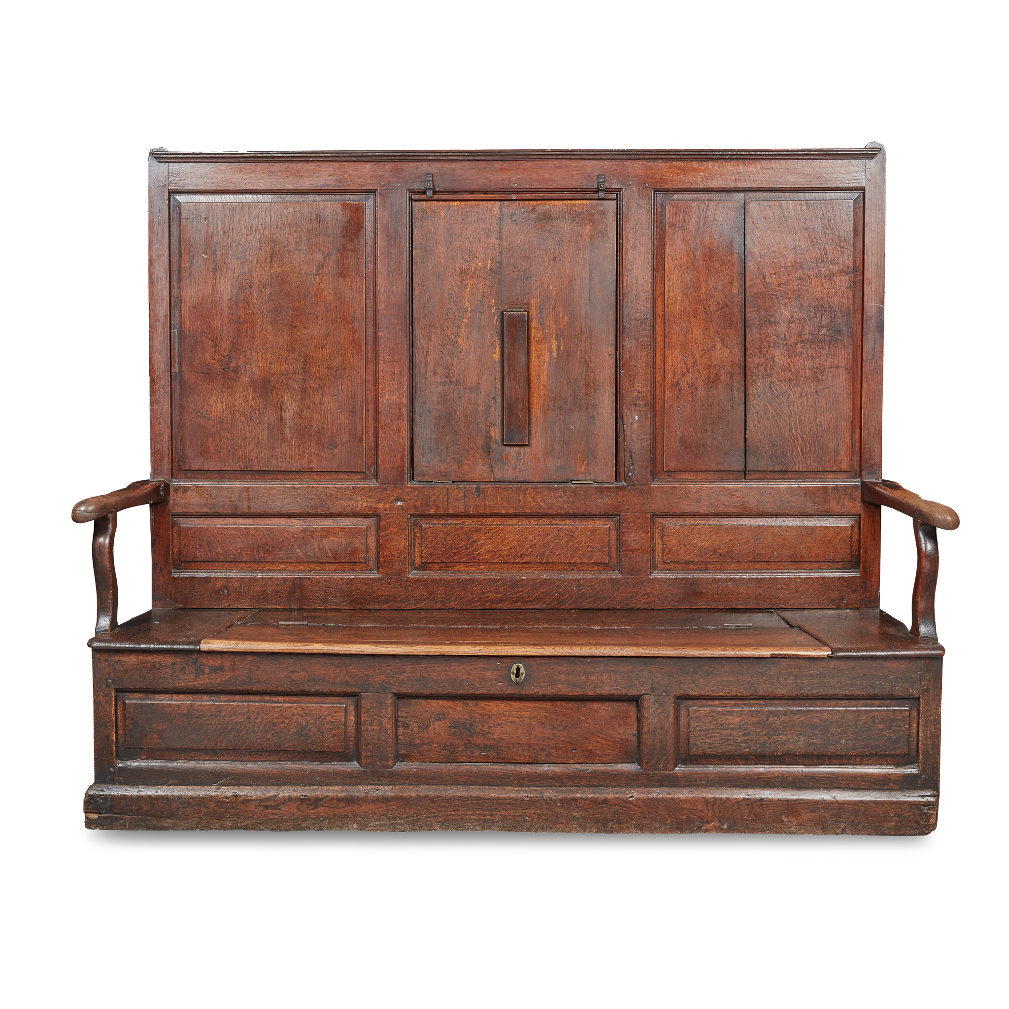GEORGIAN OAK SETTLE