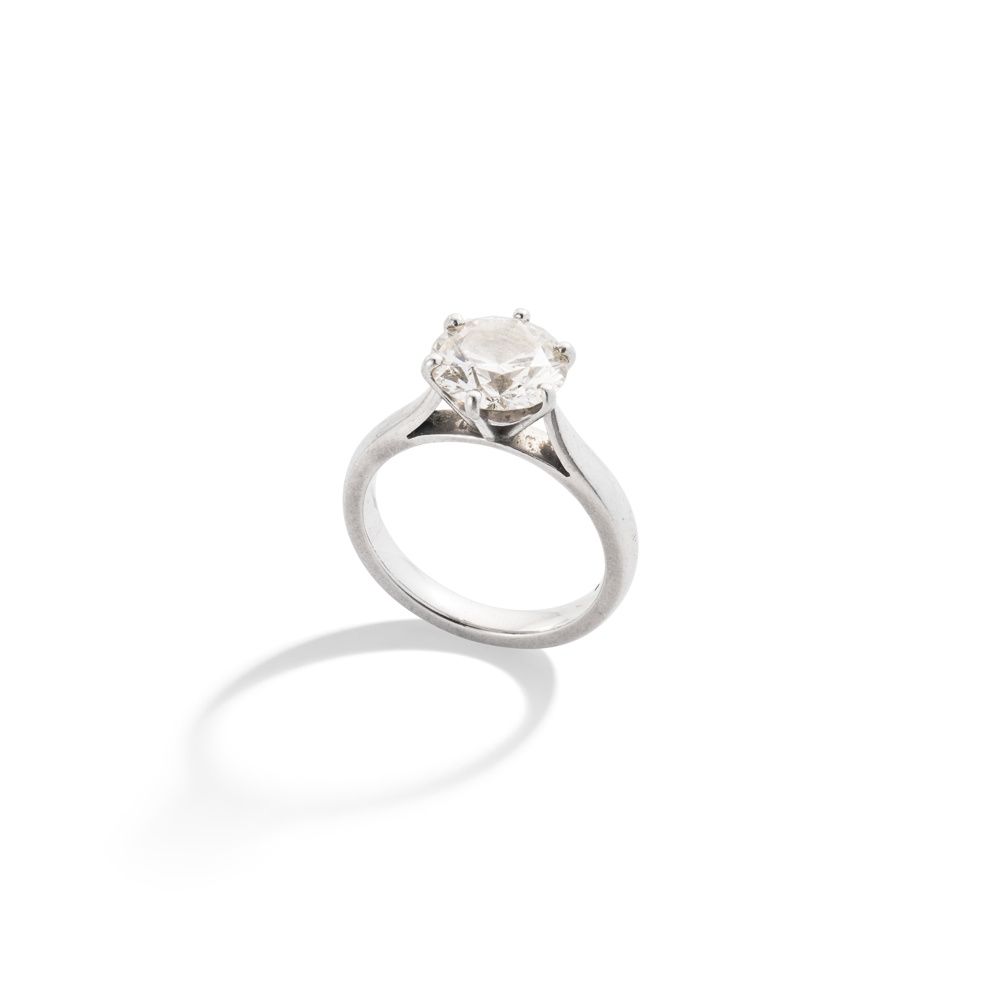 A 2.51ct platinum diamond single-stone ring