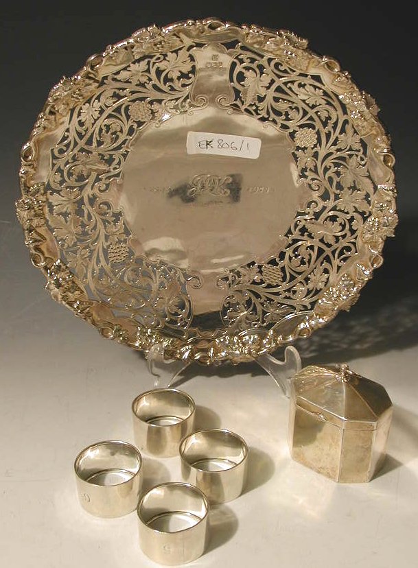A pierced silver tazza