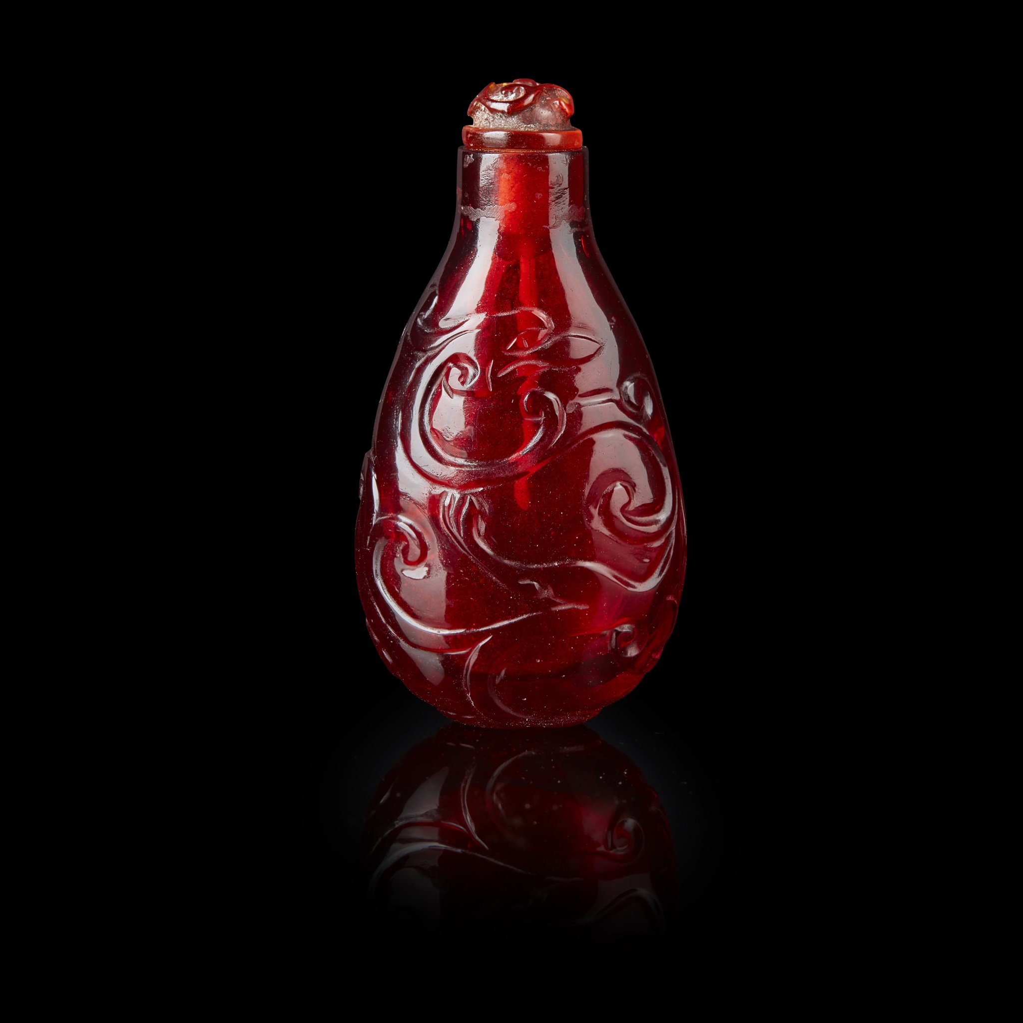 RED GLASS SNUFF BOTTLE