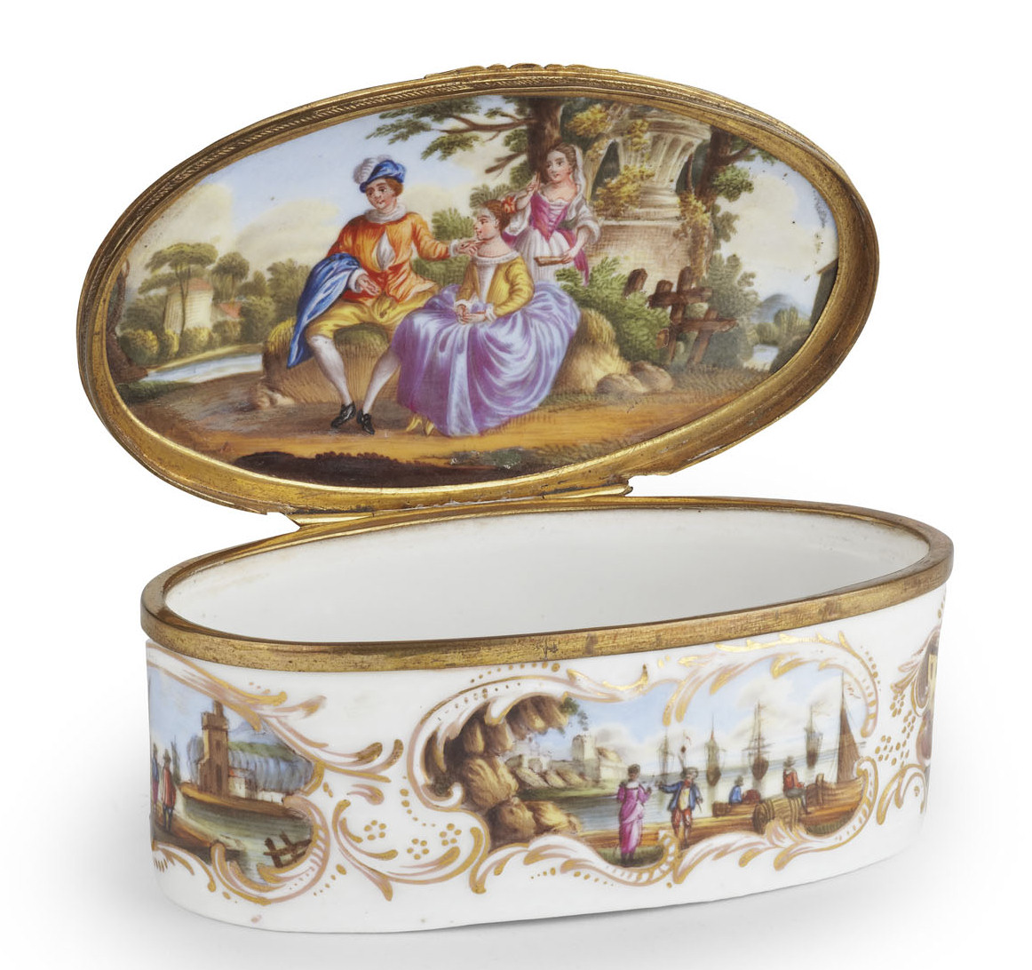 CONTINENTAL ENAMEL BOX