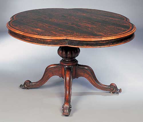 A large collection of bakelite and perspex homewares