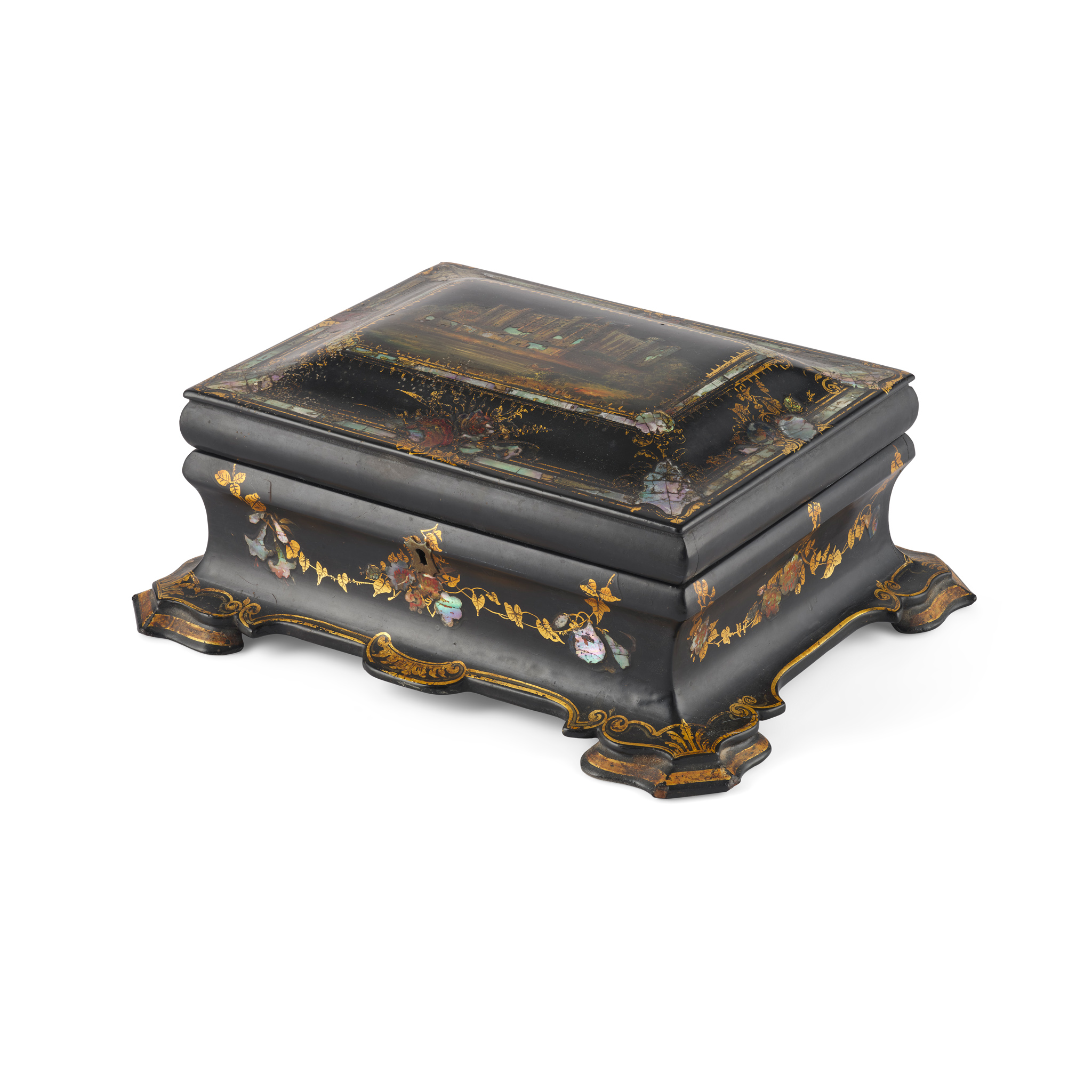 VICTORIAN PAPIER MÂCHÉ AND LACQUERED BOX