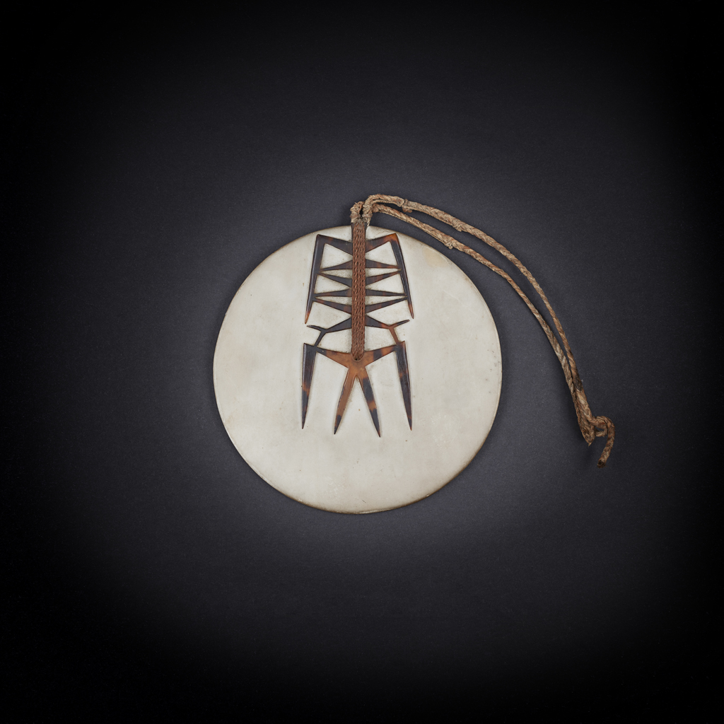 A FINE SANTA CRUZ BREASTPLATE ORNAMENT, KAP KAP