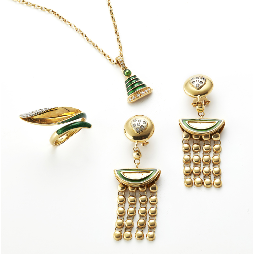 A diamond and enamel suite of lady's jewellery