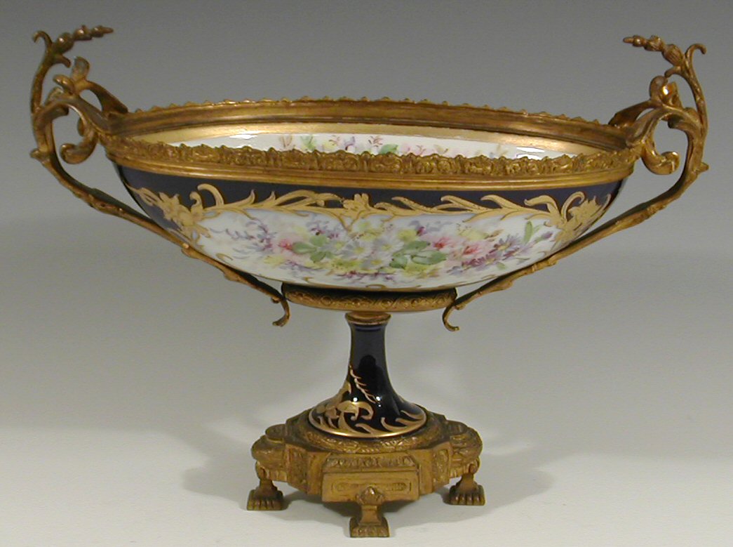 A late 19th century Sevres style oval comporte,