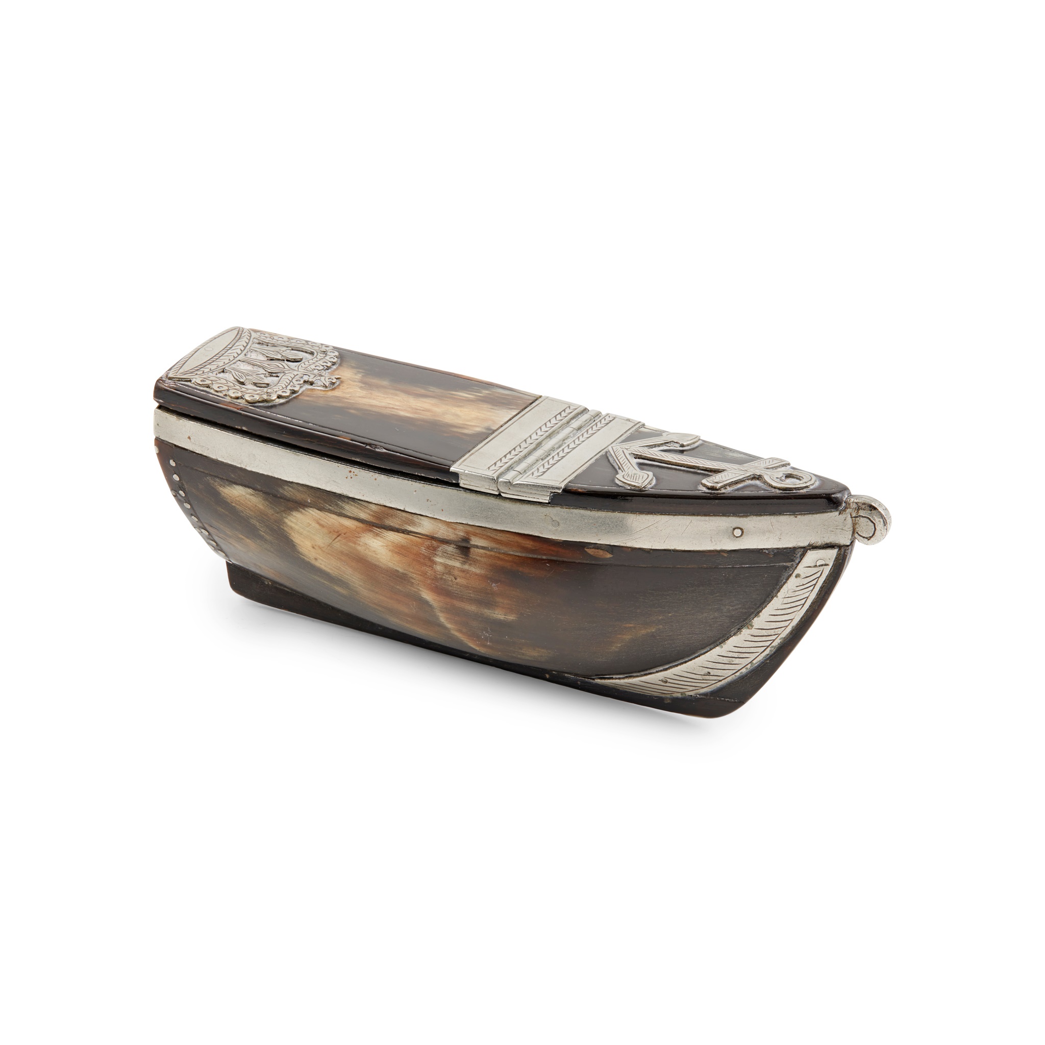 A 19TH-CENTURY HORN SNUFF MULL IN THE FORM OF A BOAT