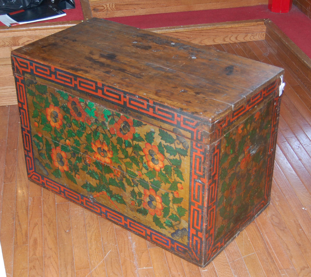TIBETAN, POLYCHROME AND GILDED TRUNK