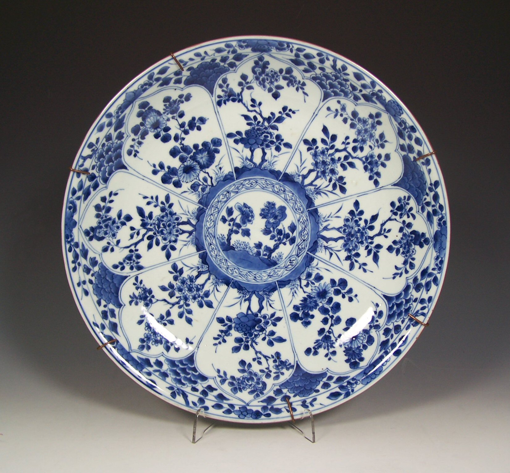 A 19th century Chinese blue painted porcelain plate