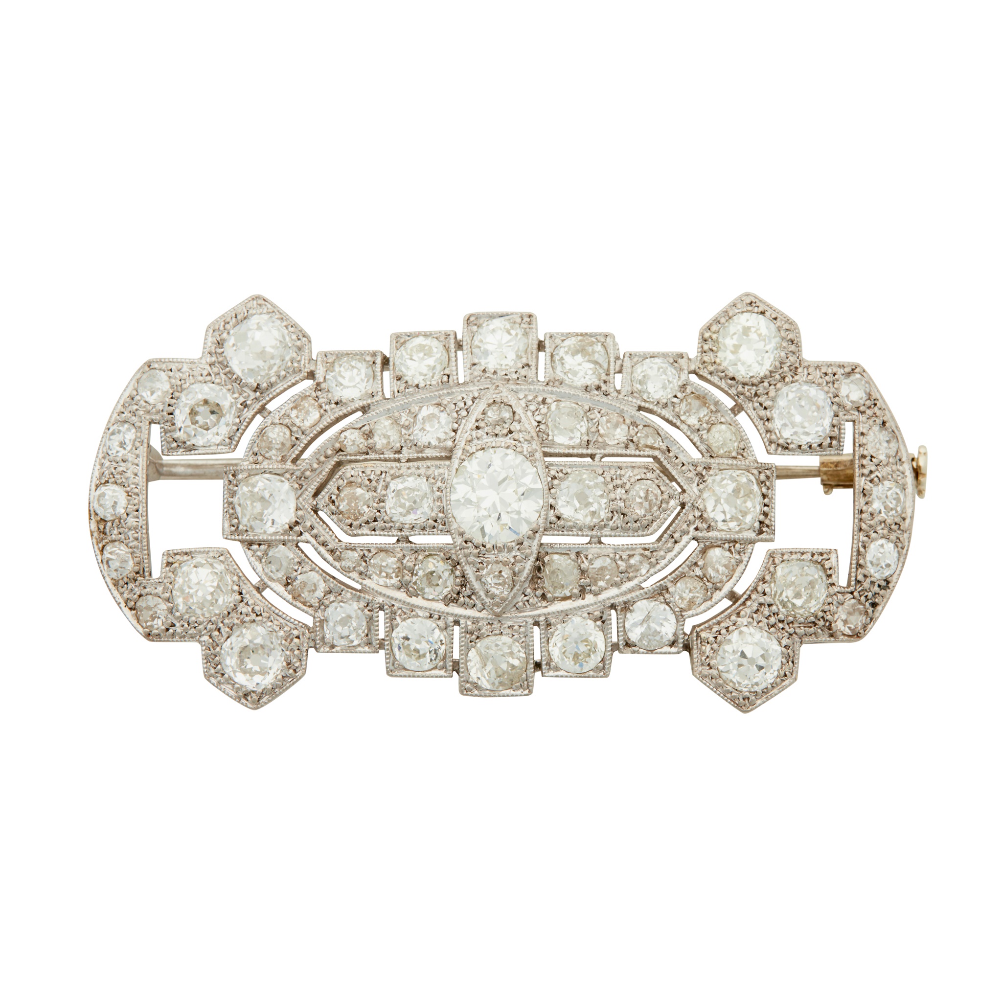 A diamond set plaque brooch