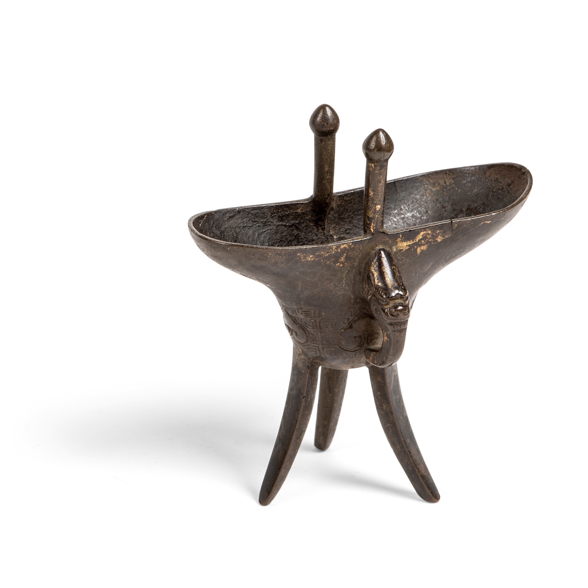 BRONZE TRIPOD RITUAL WINE VESSEL, JUE