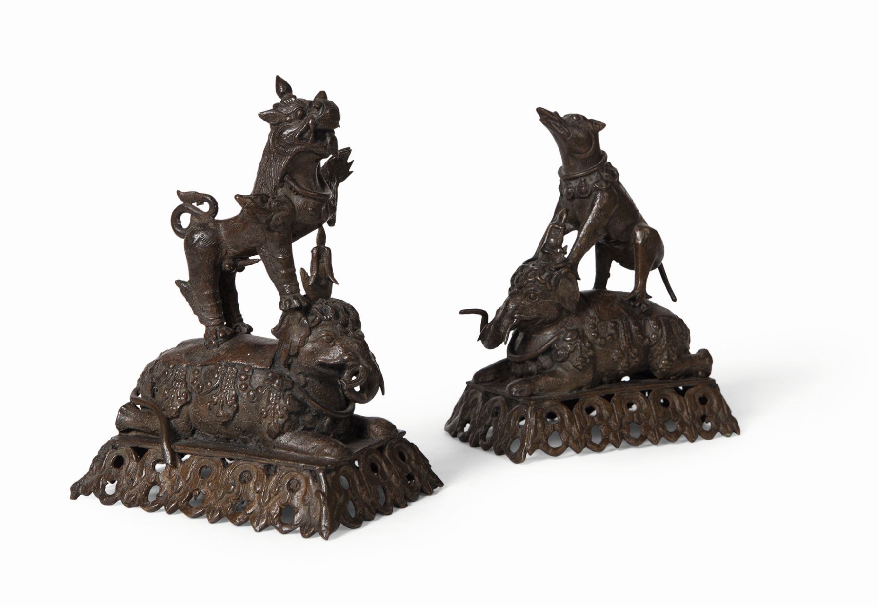 PAIR OF BURMESE BRONZE FIGURES