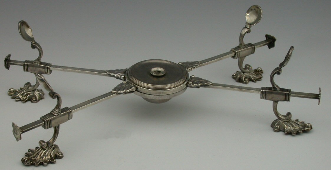 A George III Scottish dish cross