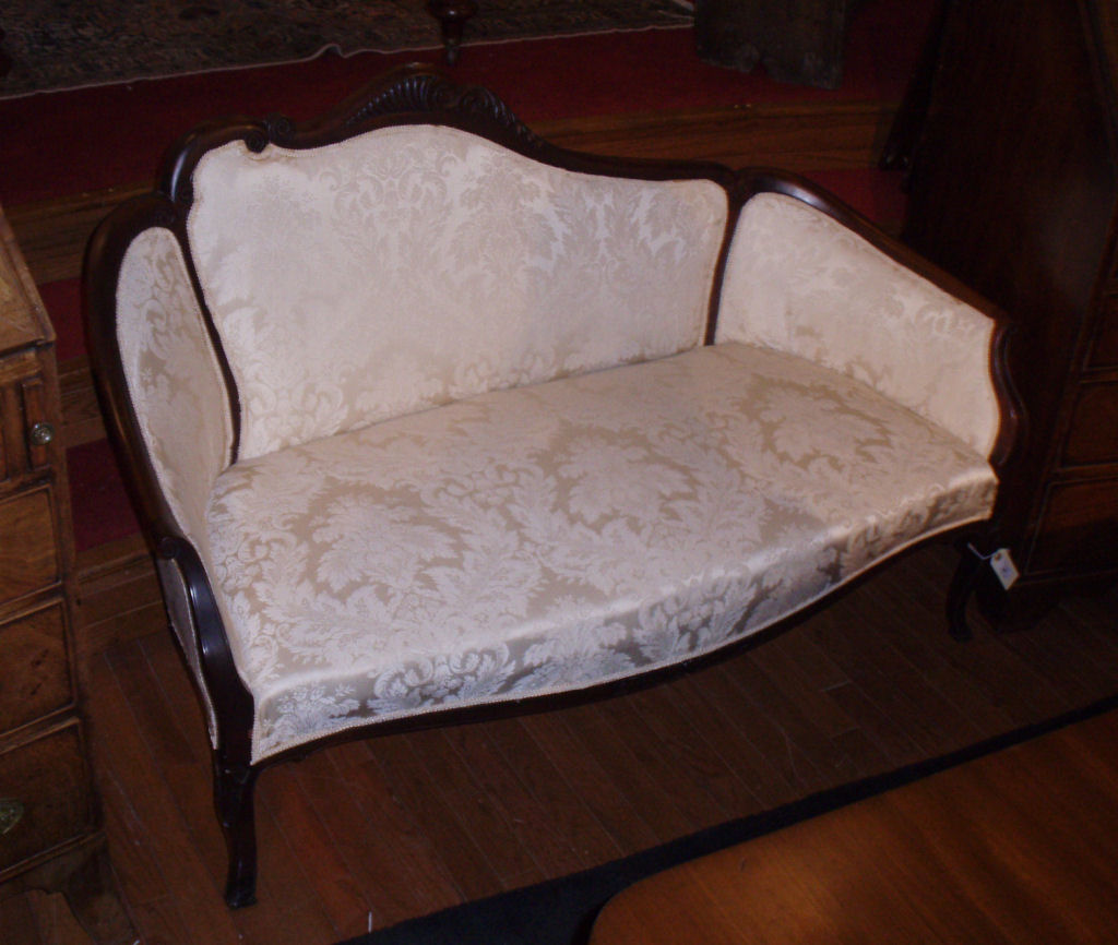 A Victorian mahogany matched parlour suite