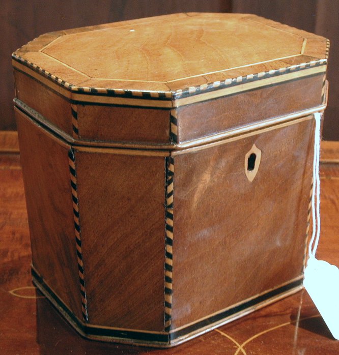 A Regency mahogany tea caddy
