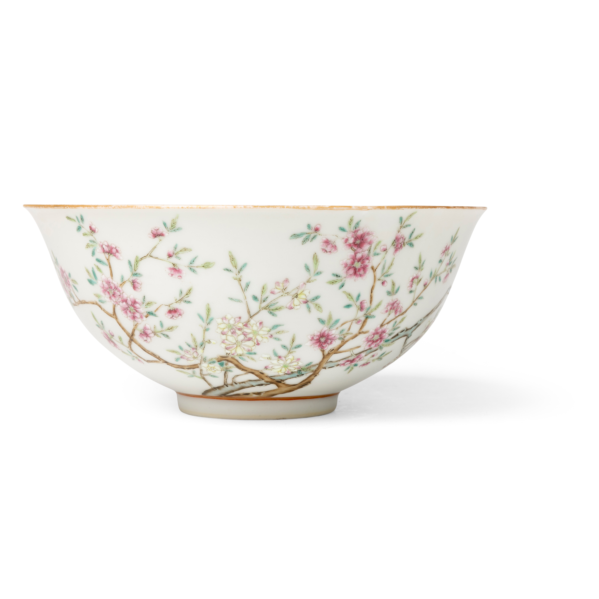FAMILLE ROSE 'BUTTERFLY AND FLOWER' BOWL