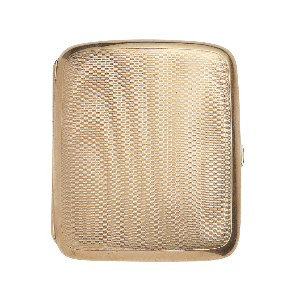 A 9ct gold cigarette case