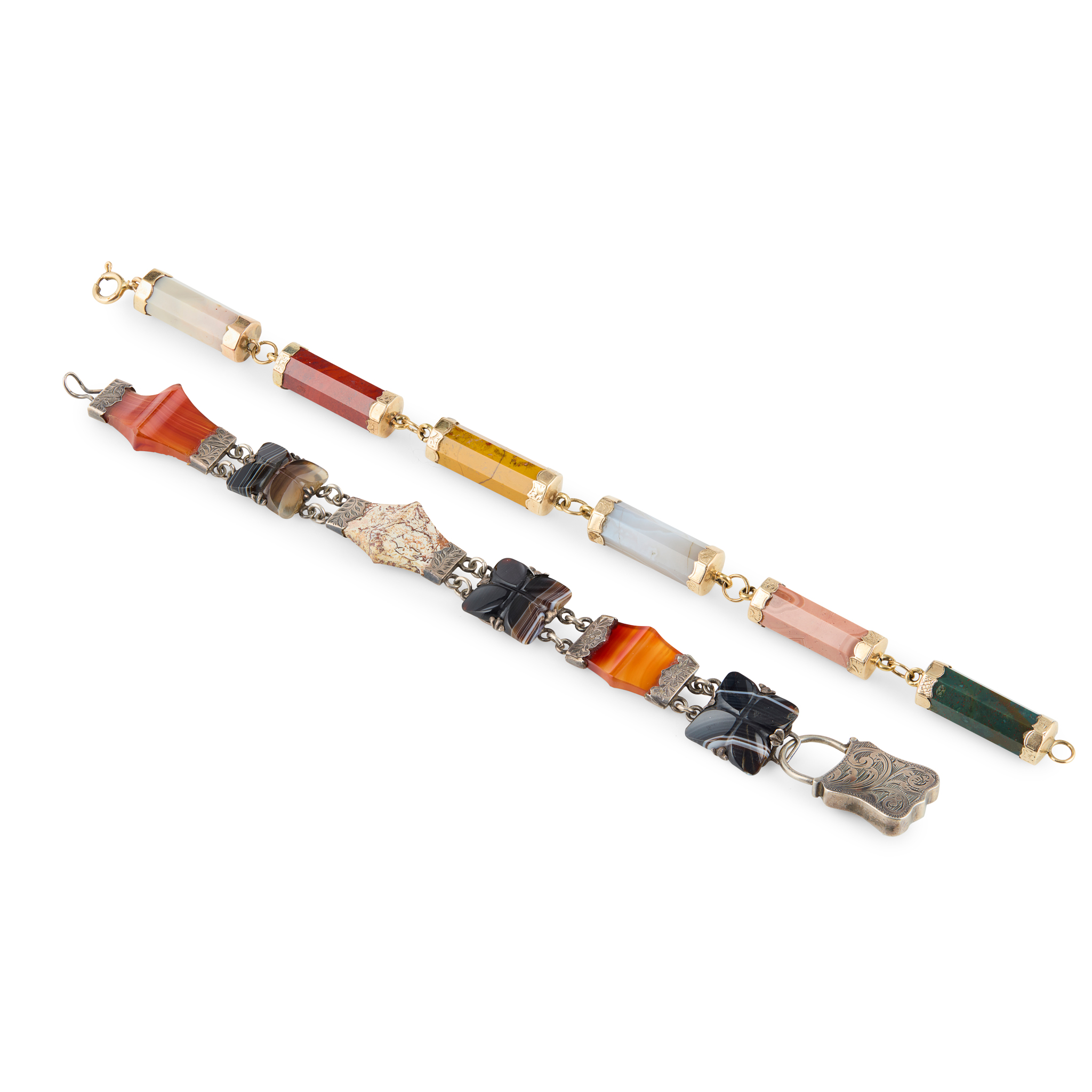 A VICTORIAN GOLD HARDSTONE BRACELET