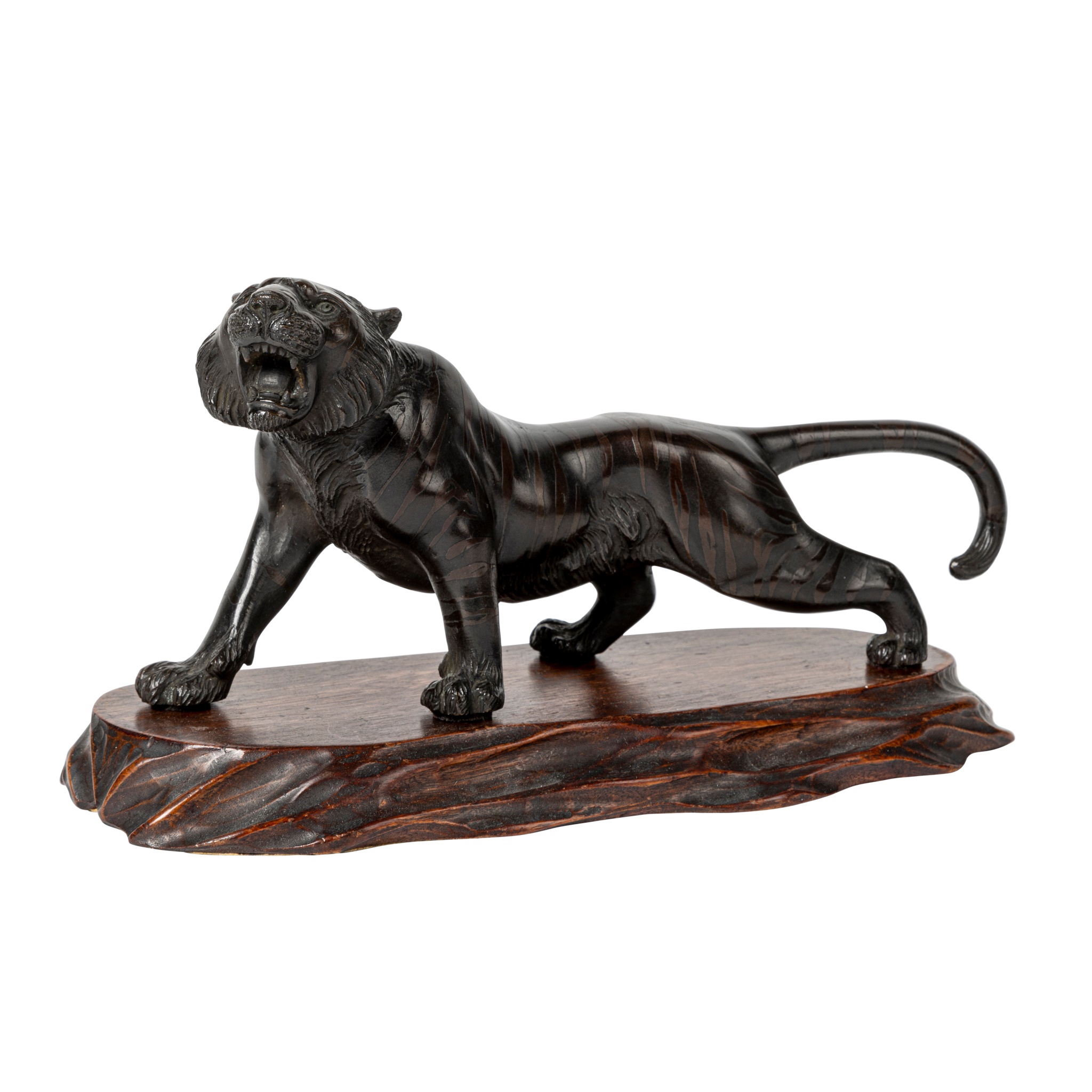 Past auction: BRONZE OKIMONO OF A TIGER MEIJI PERIOD | 16