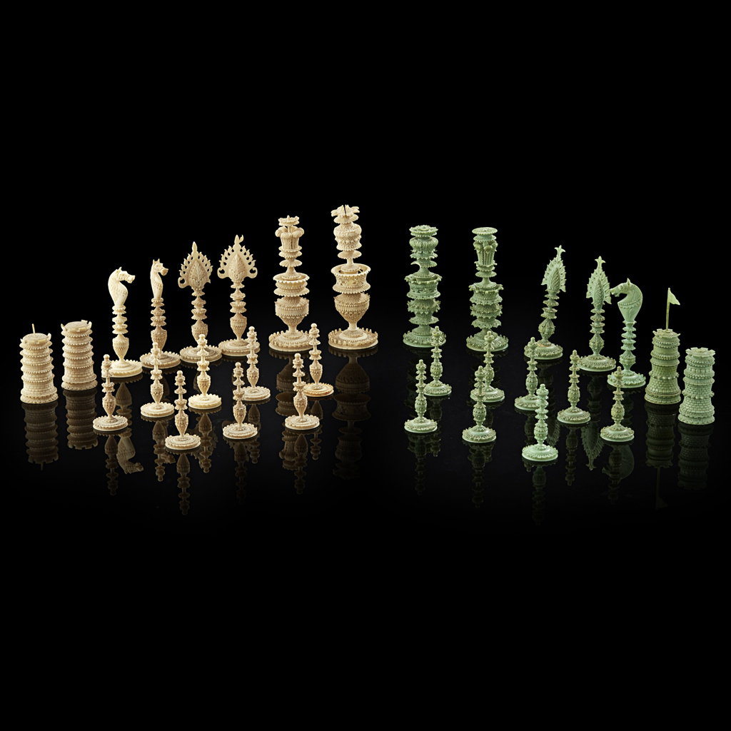 ANGELO-INDIAN GREEN AND WHITE IVORY CHESS SET VIZAGAPATAM