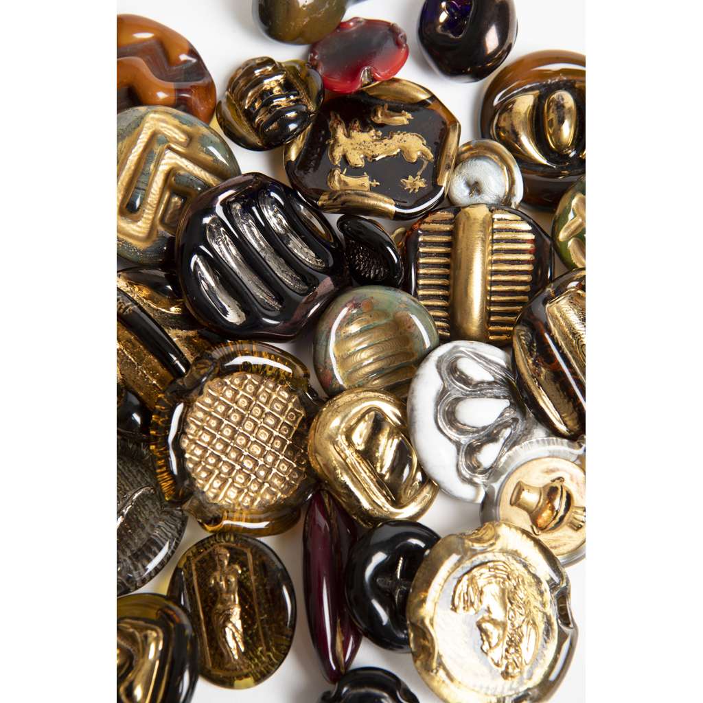 Past auction: LUCIE RIE D.B.E. (BRITISH, 1902-1995) FOR