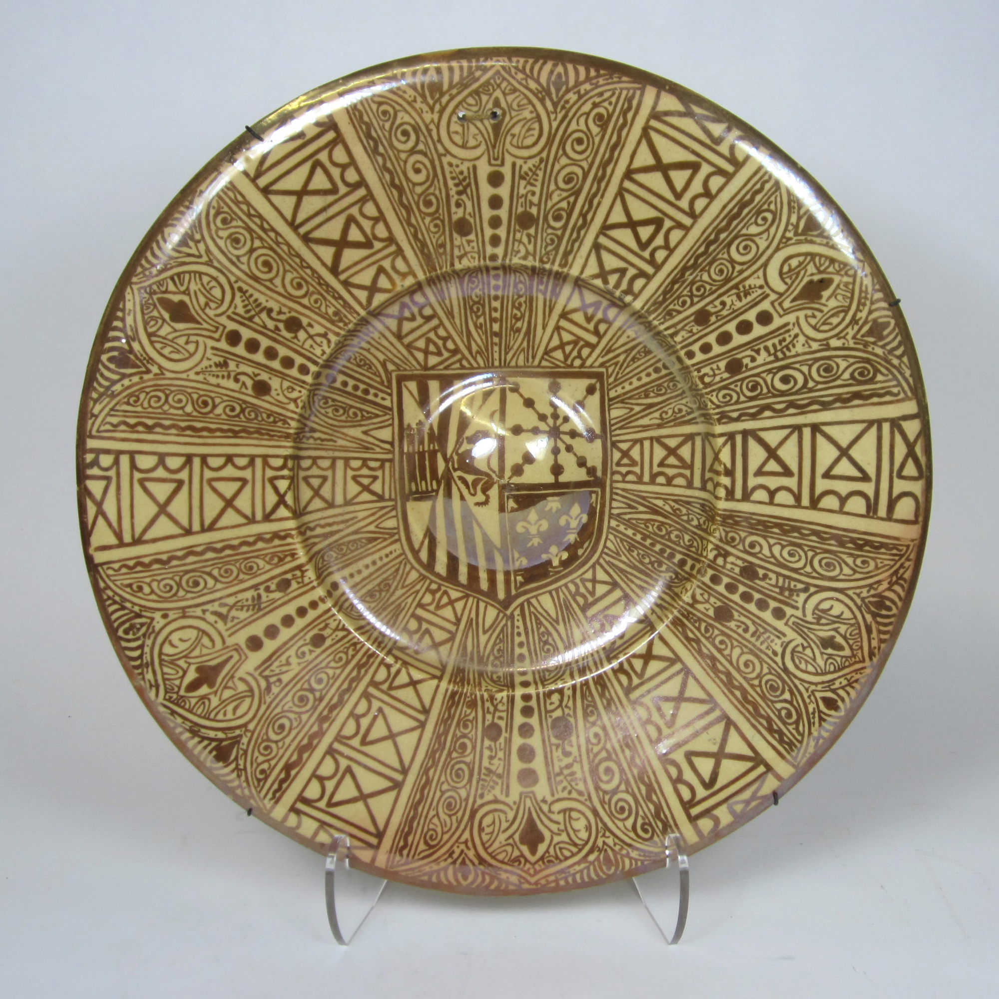 TWO HISPANO-MORESQUES LUSTRE DISHES