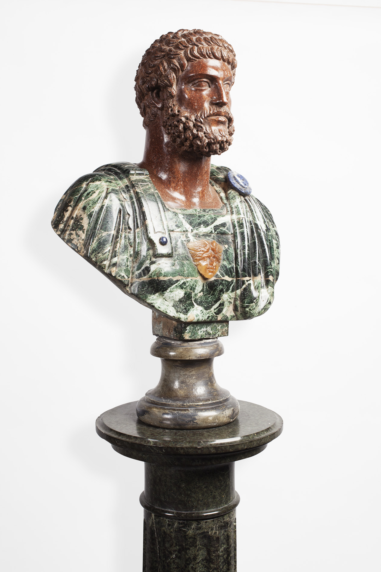 SPECIMEN MARBLE BUST OF THE EMPEROR HADRIAN AND PEDESTAL