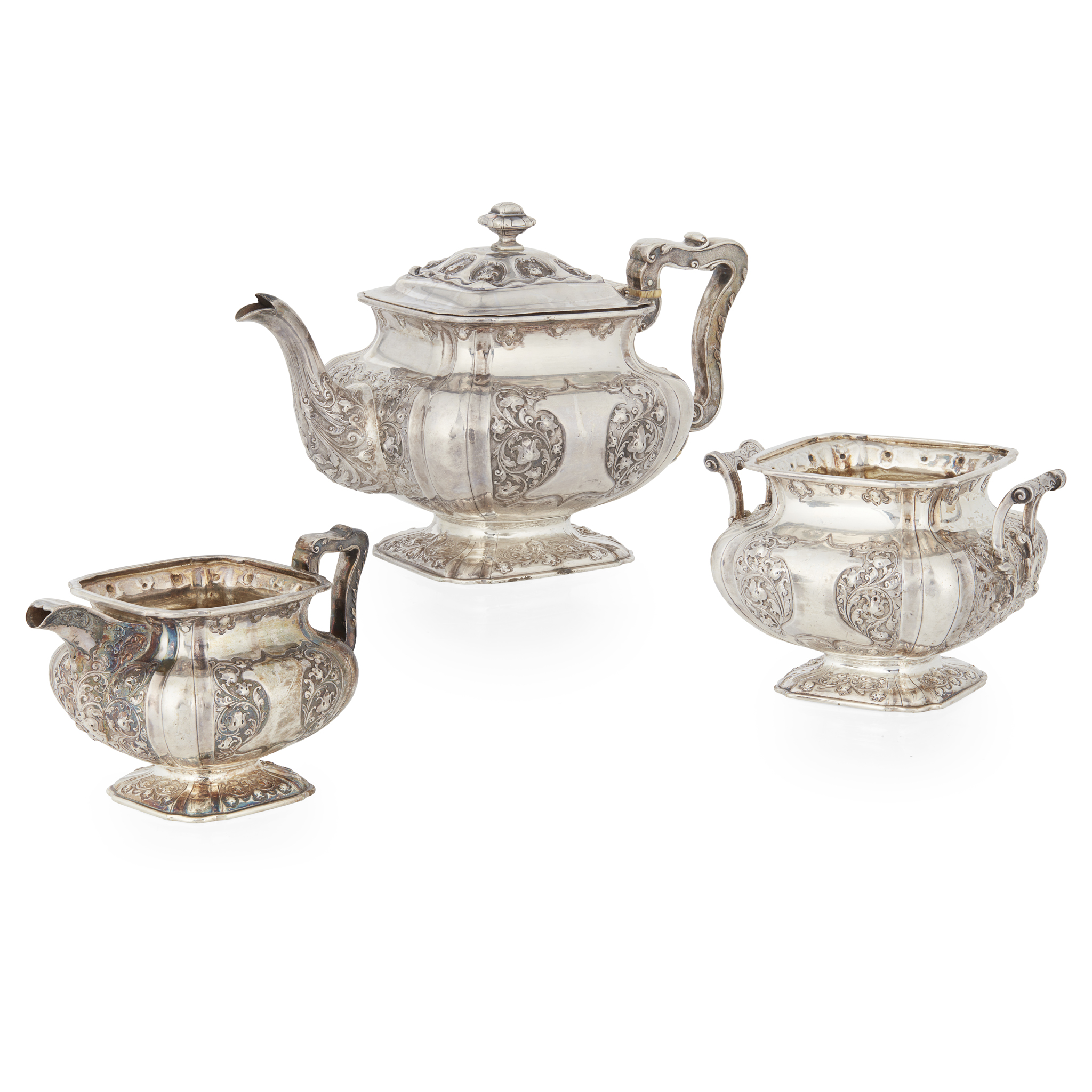 AN EDWARDIAN THREE-PIECE TEA SERVICE