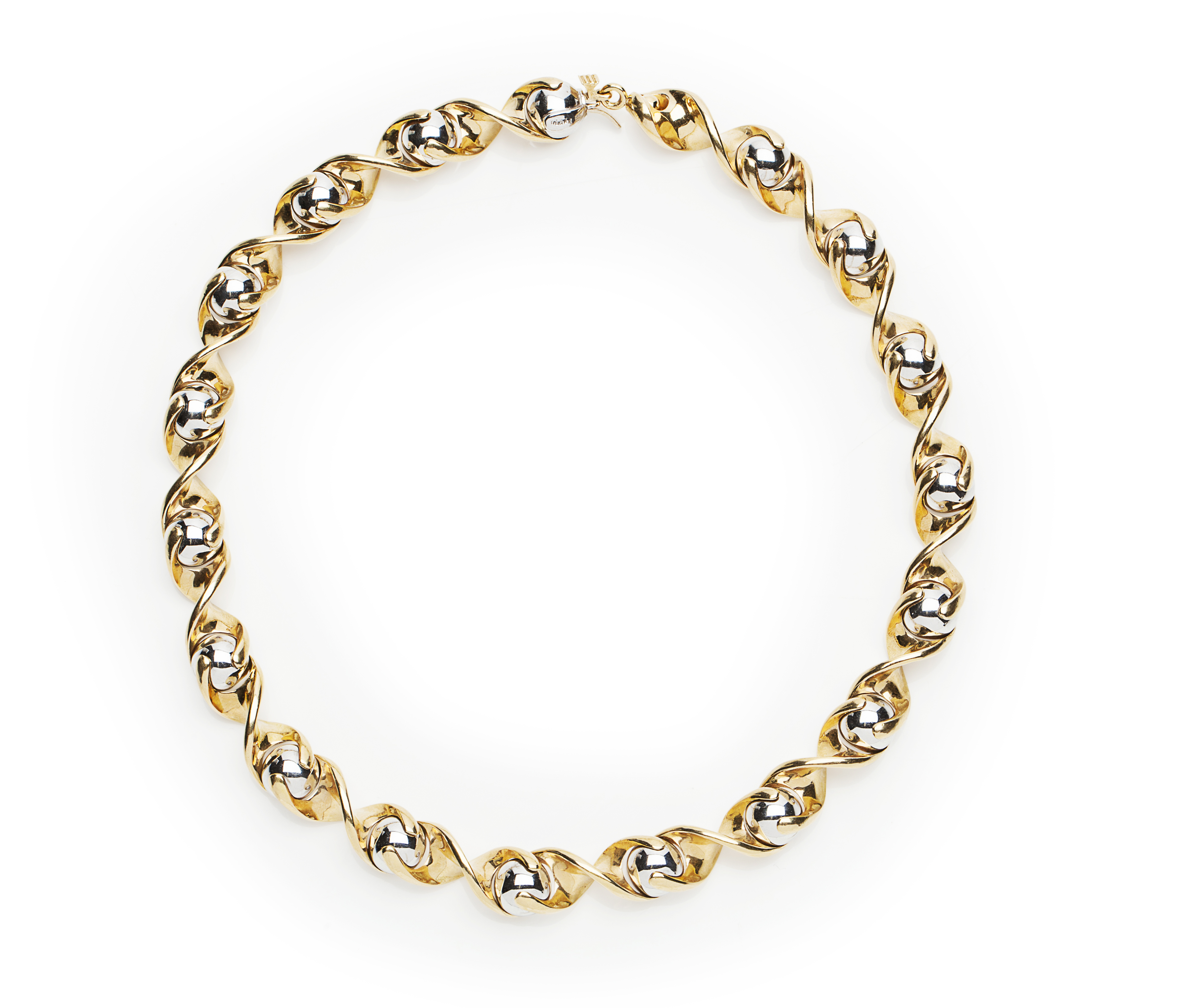 MARINA B - An 18ct gold necklace