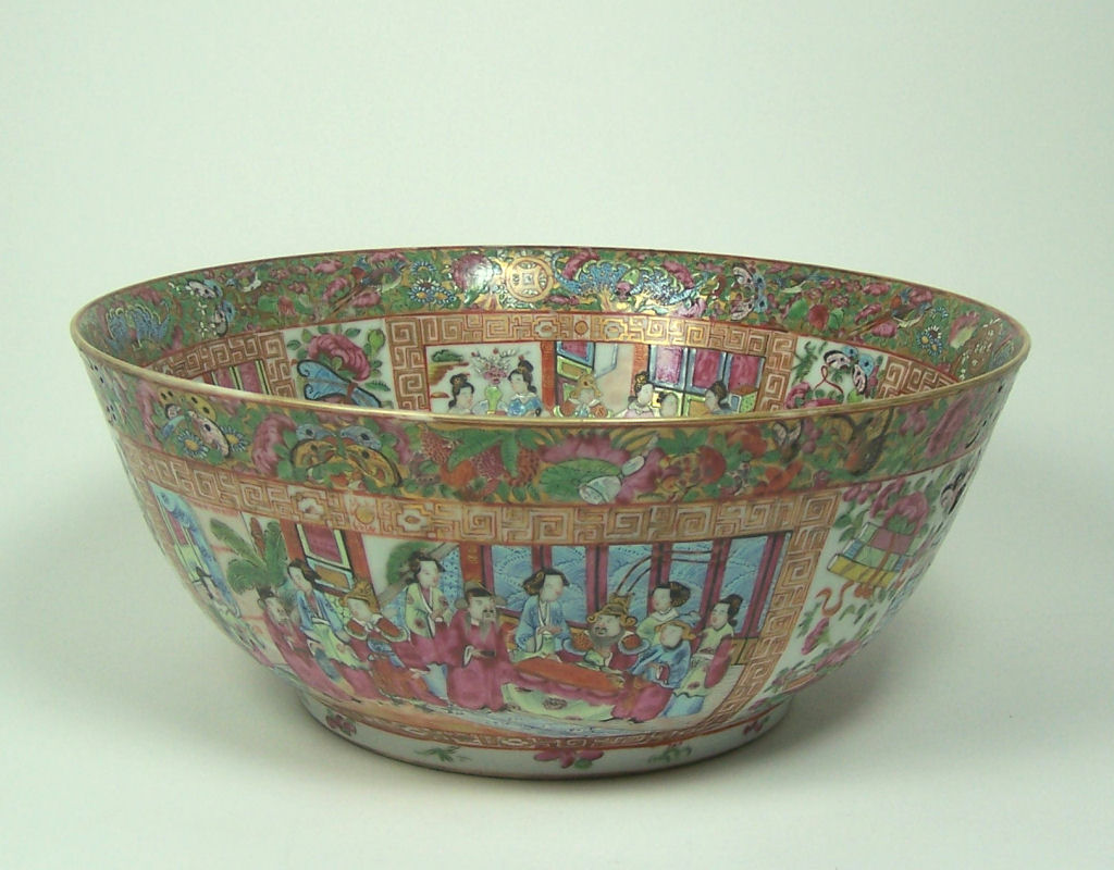 A 19th century Chinese Canton porcelain punch bowl