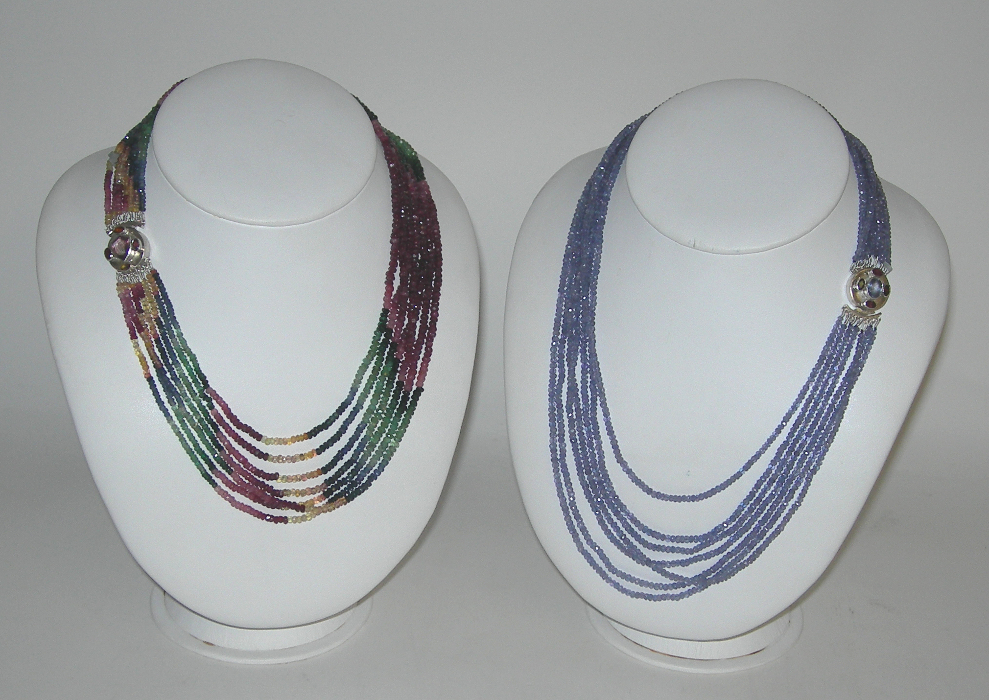 A Tanzanite bead necklace,