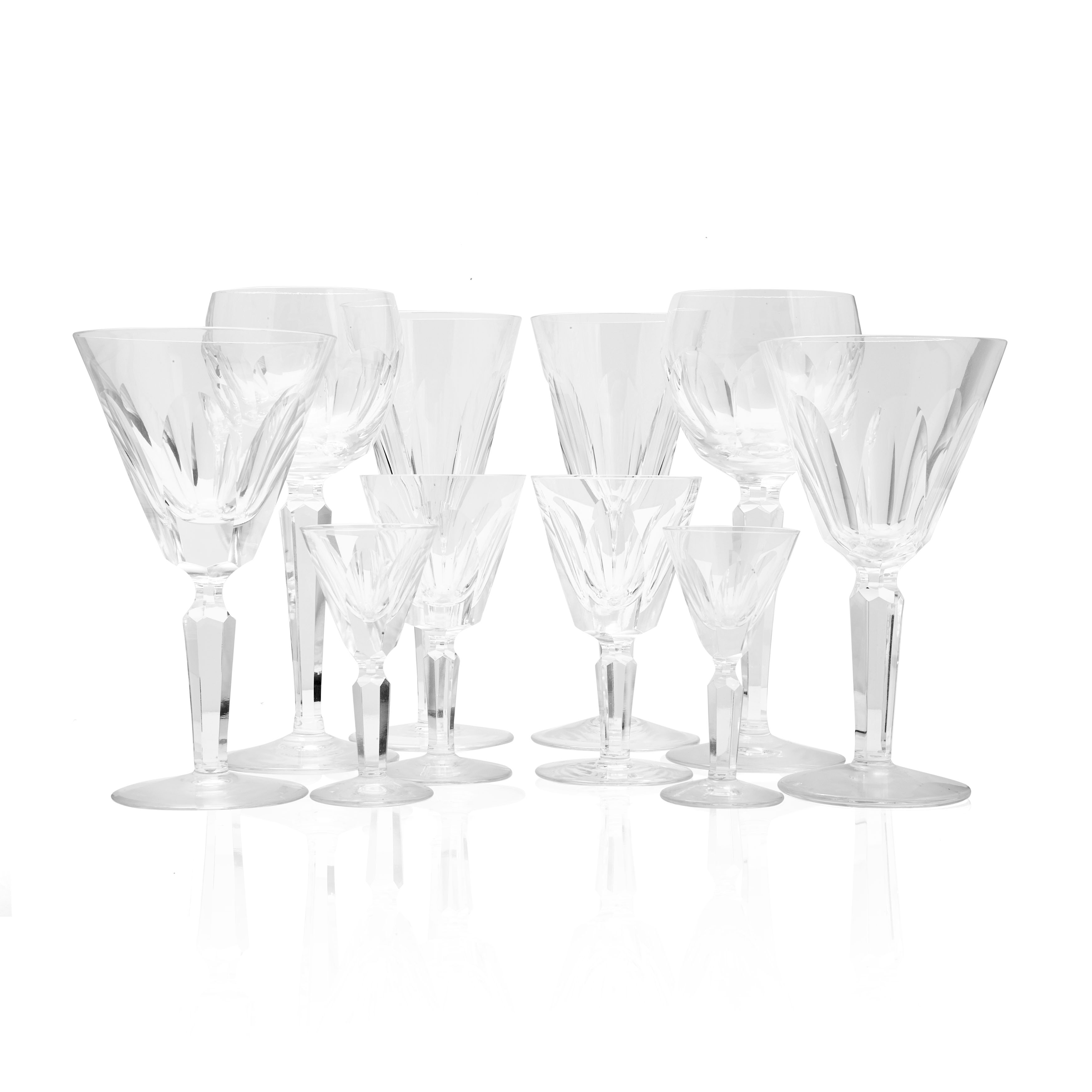PART SUITE OF WATERFORD CRYSTAL GLASSWARE