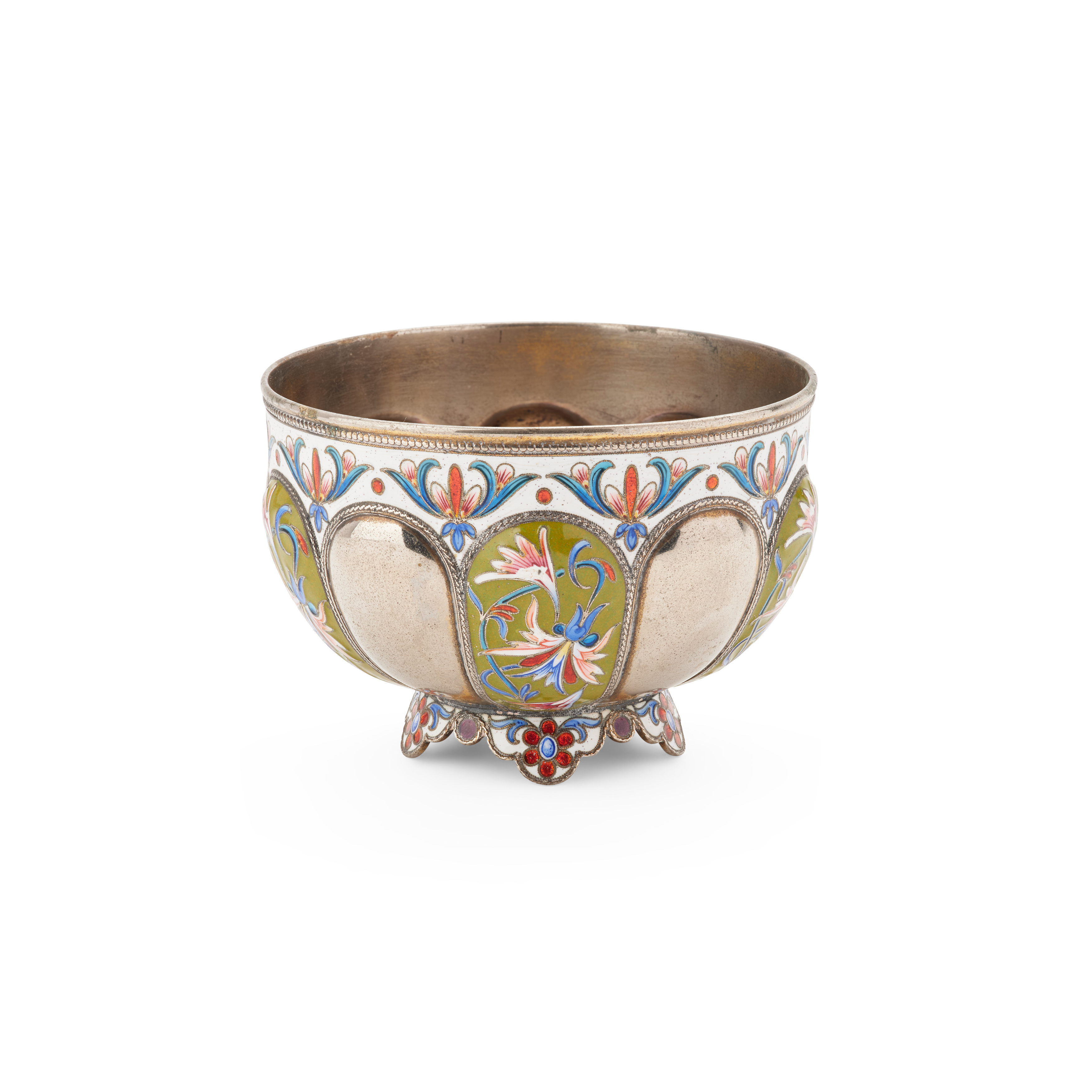 AN EARLY 20TH CENTURY RUSSIAN ENAMEL BOWL
