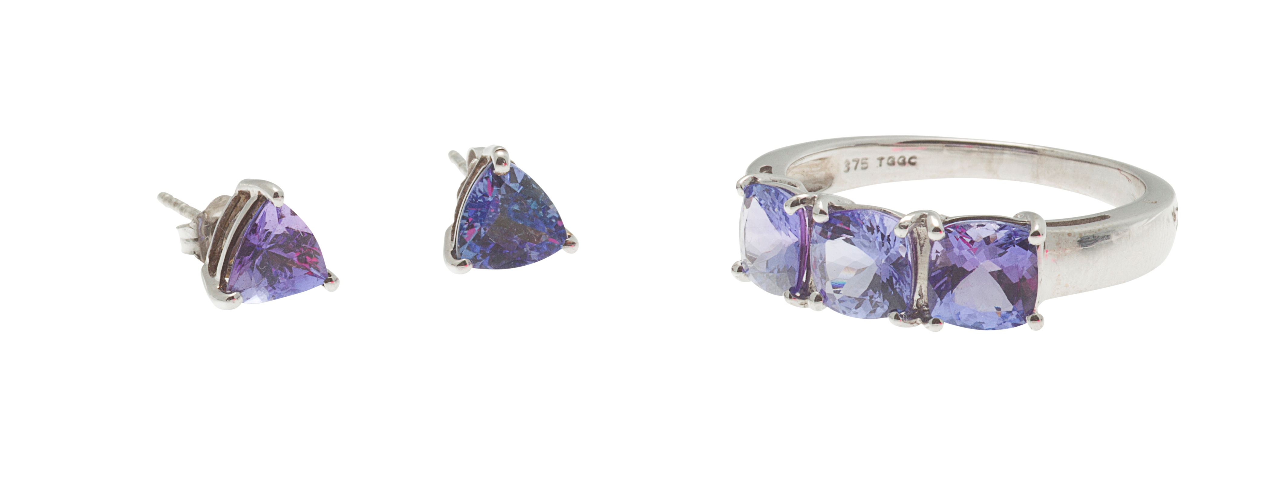 A three stone Tanzanite set ring