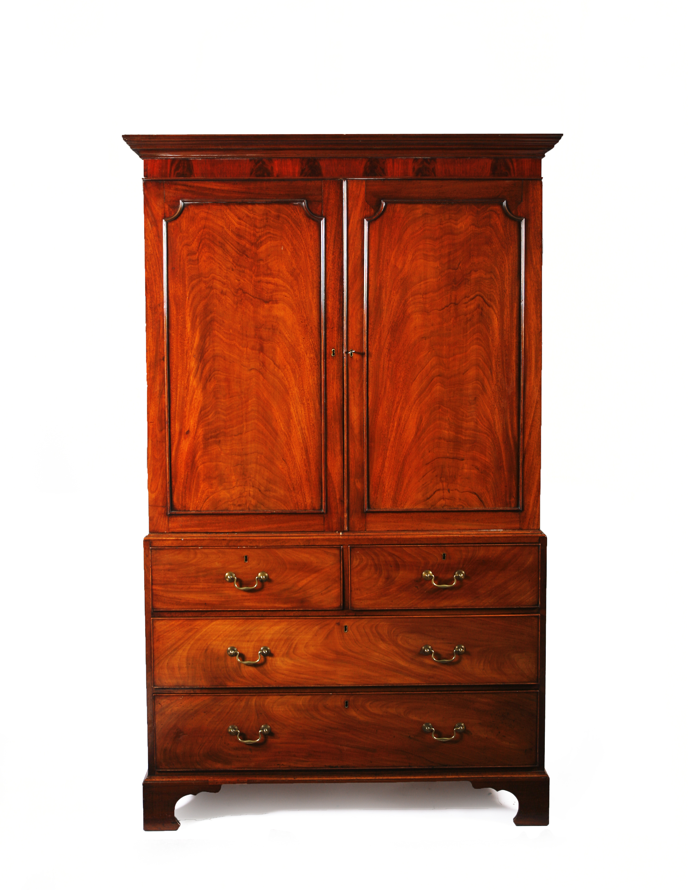 LATE GEORGIAN MAHOGANY PRESS CUPBOARD