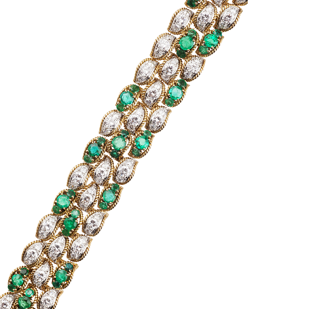 VAN CLEEF & ARPELS - A mid-20th century 18ct gold mounted emerald and diamond bracelet