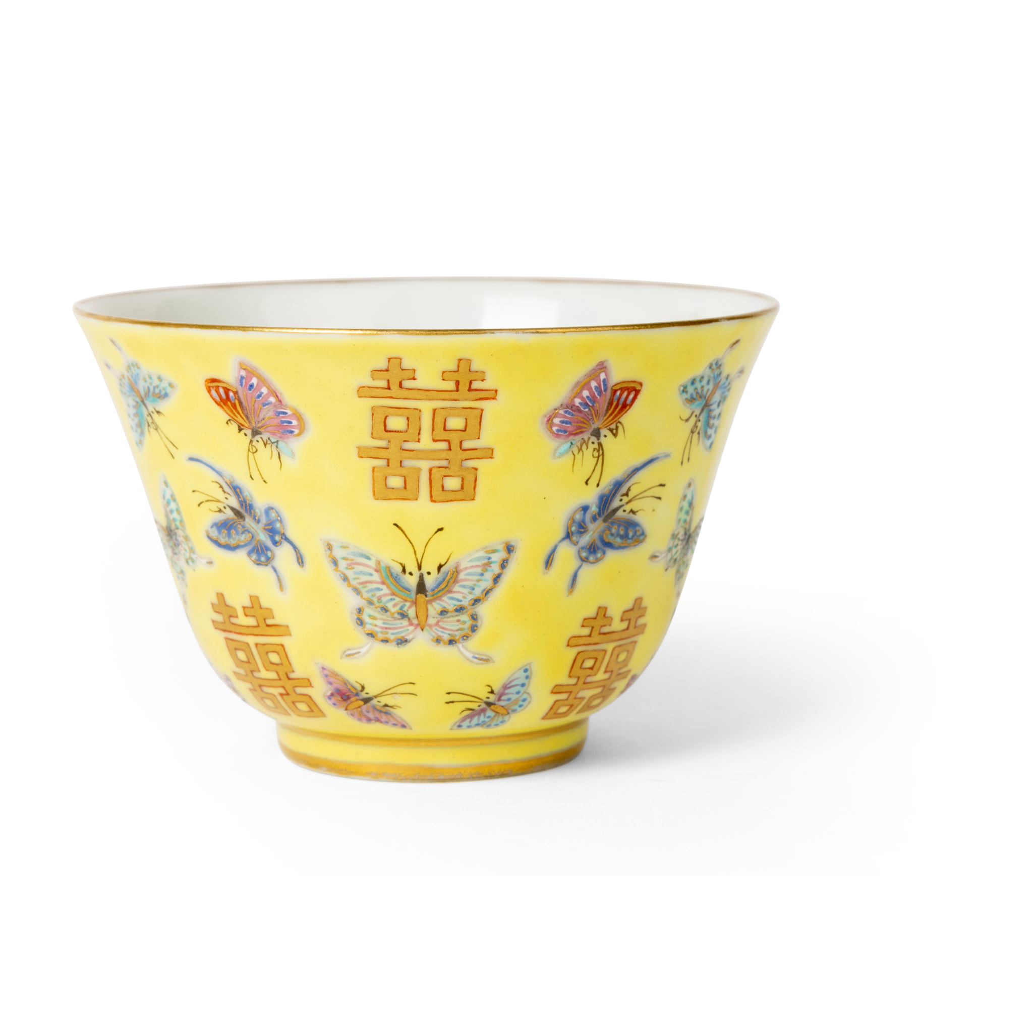 CHINESE YELLOW-GROUND FAMILLE ROSE 'MARRIAGE AND BUTTERFLY' CUP