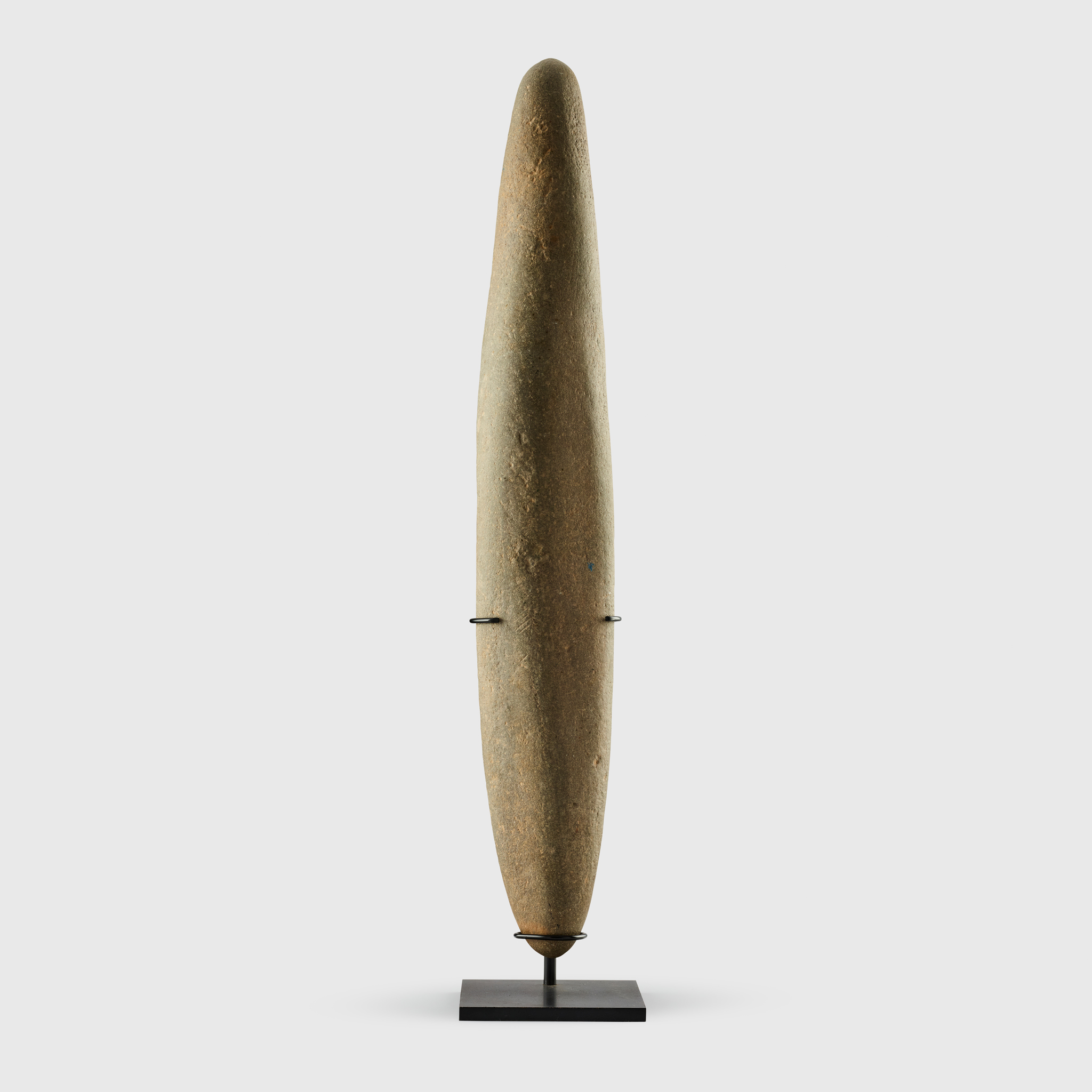 AFRICAN NEOLITHIC STONE POUNDER