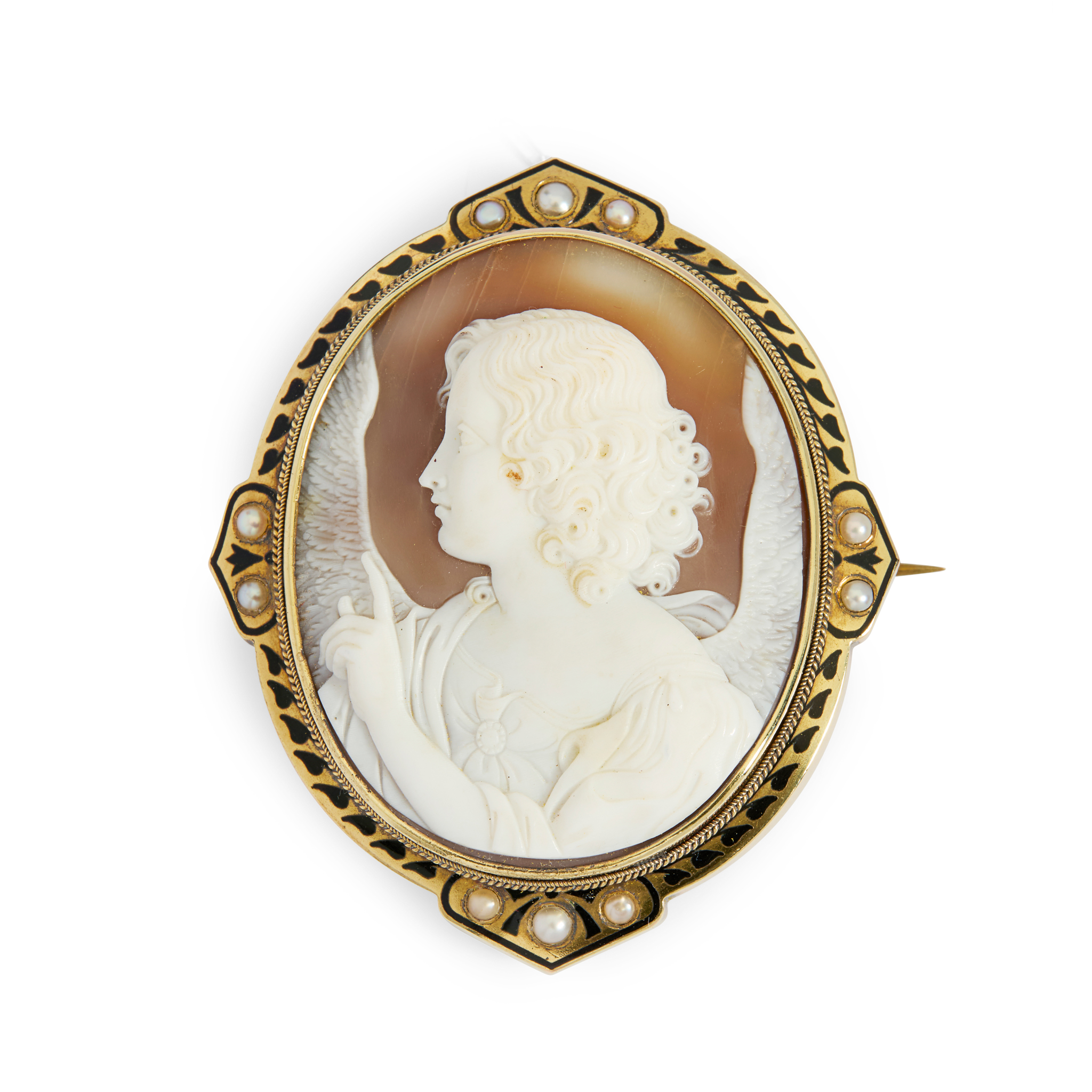 A late 19th century cameo brooch