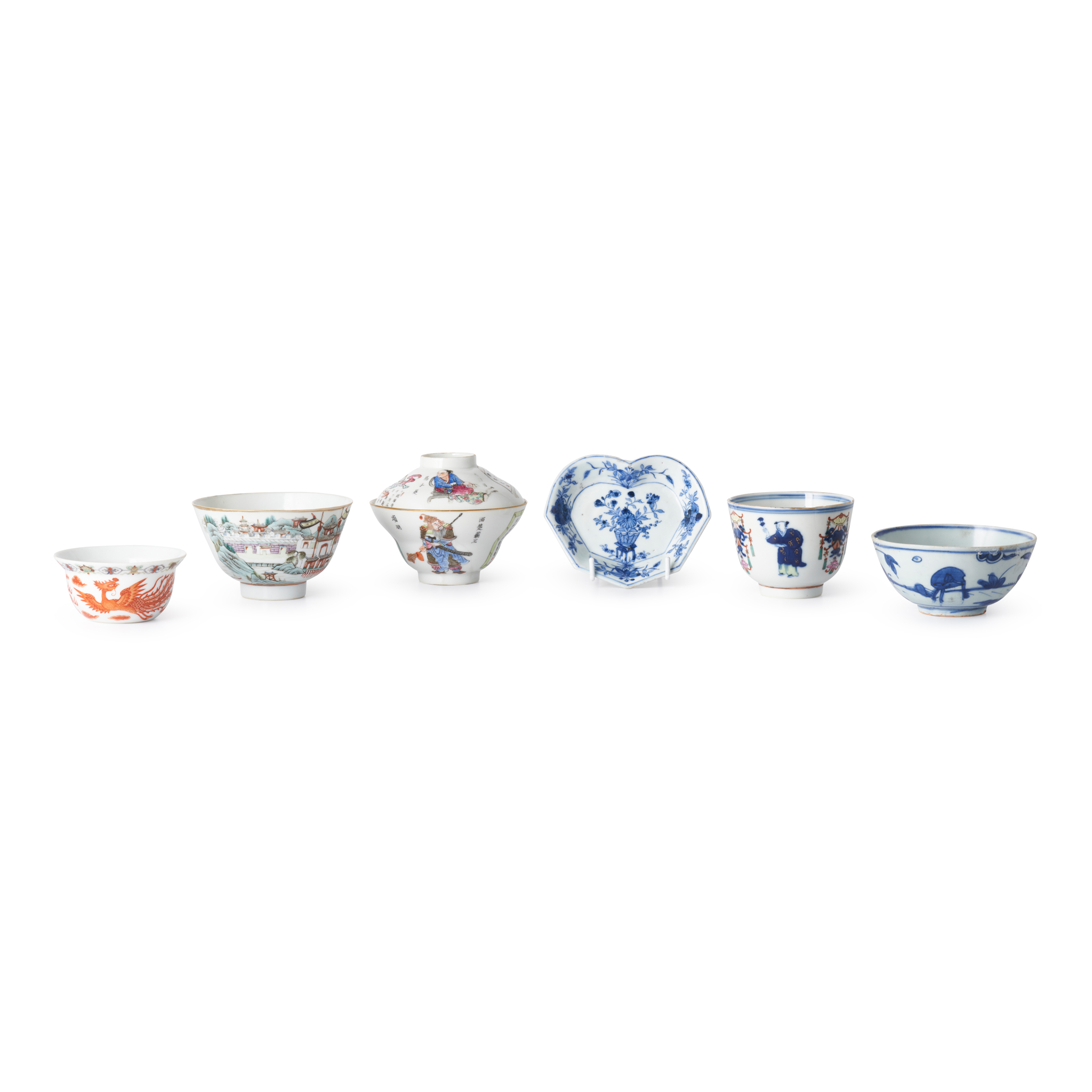 GROUP OF SIX PORCELAIN WARES