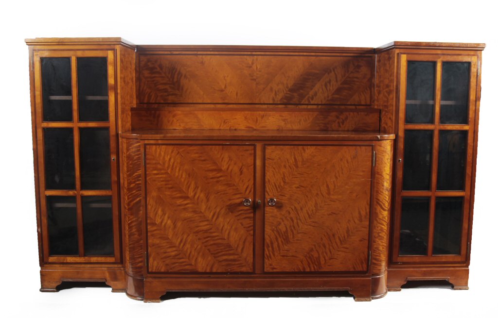 CONTINENTAL ART DECO SATIN BIRCH DINING SUITE