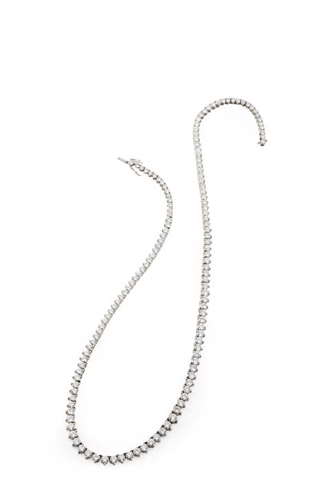 An all diamond necklace