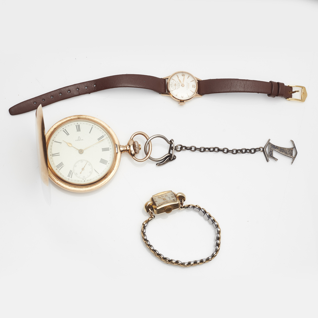 A gentleman's gold cased pocket watch, Omega