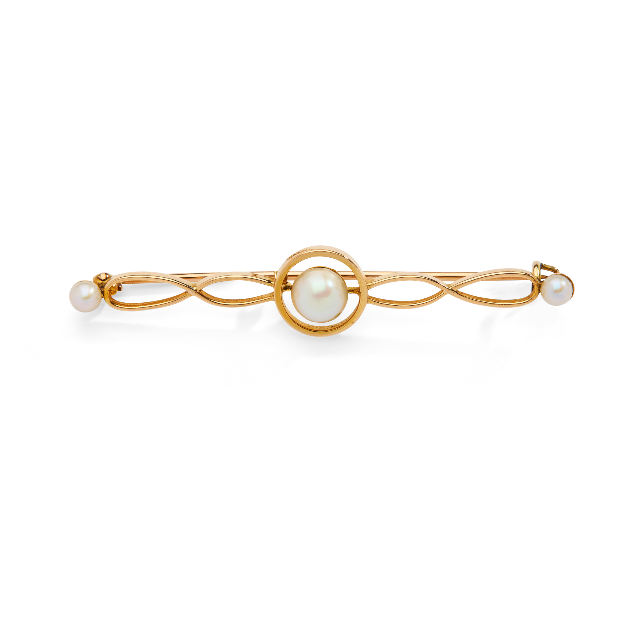 A SCOTTISH FRESHWATER PEARL BAR BROOCH