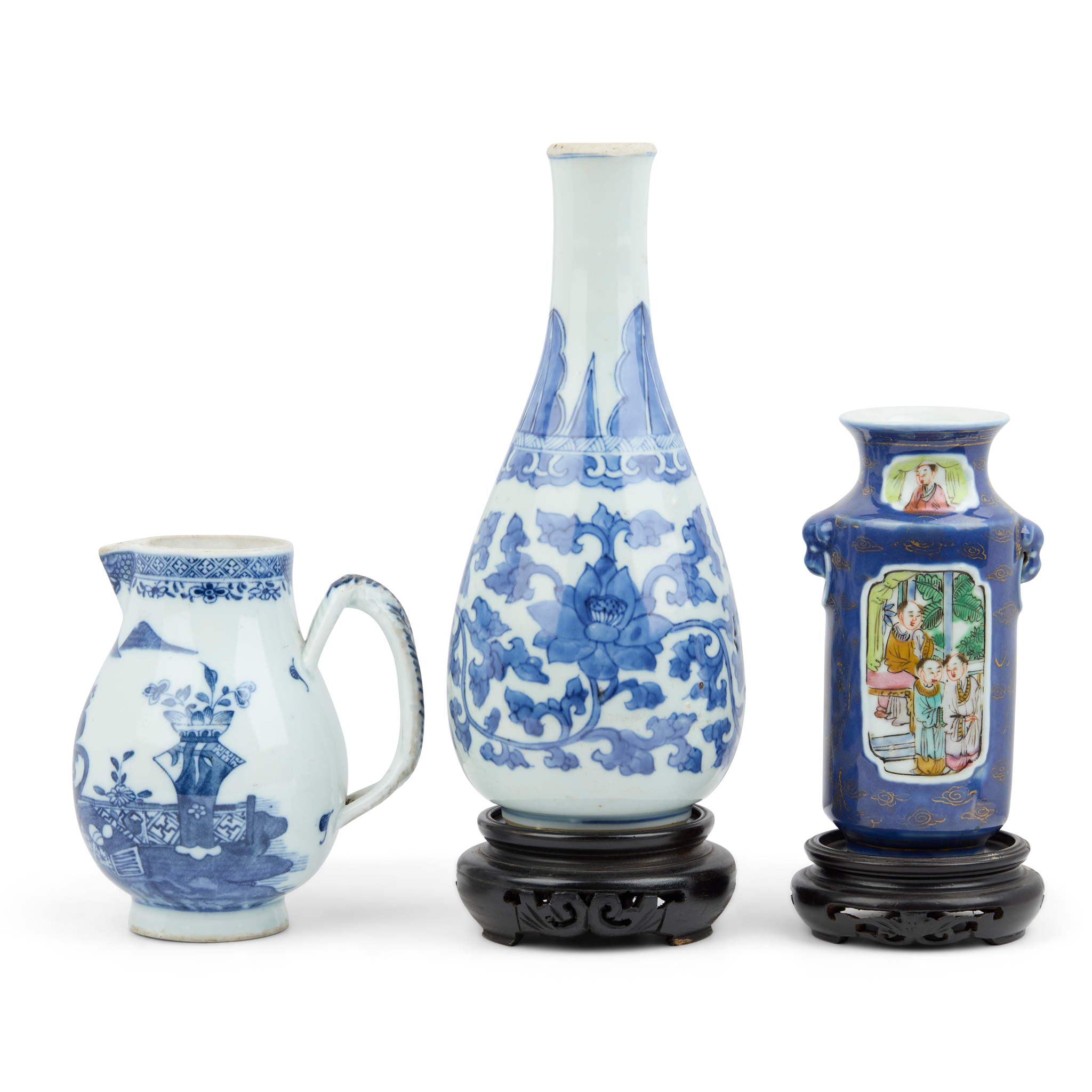 GROUP OF THREE CHINESE PORCELAIN WARES