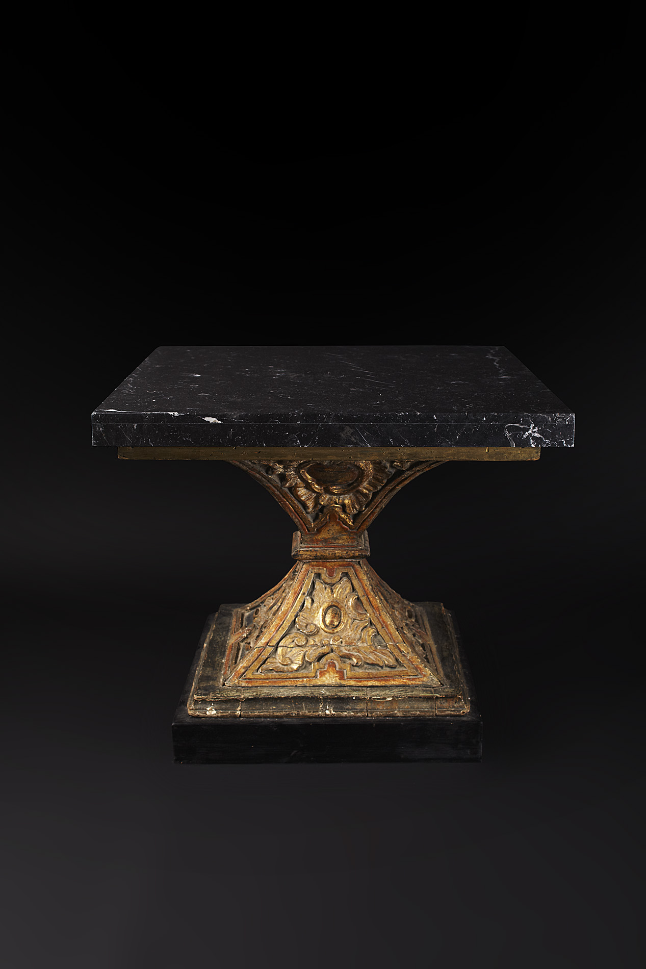 SPANISH POLYCHROME PAINTED AND GILT CENTRE TABLE