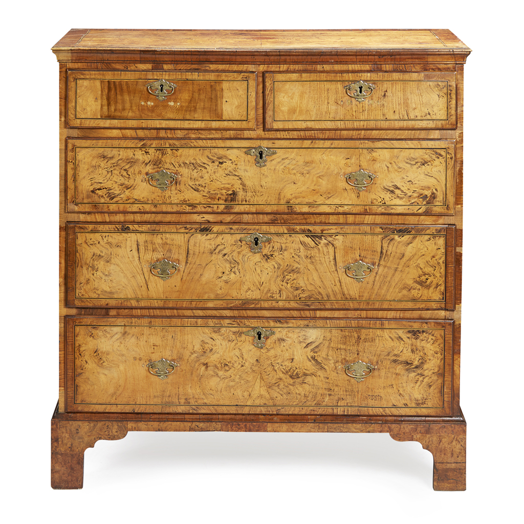 GEORGE I ELM AND BURR WOOD CHEST OF DRAWERS