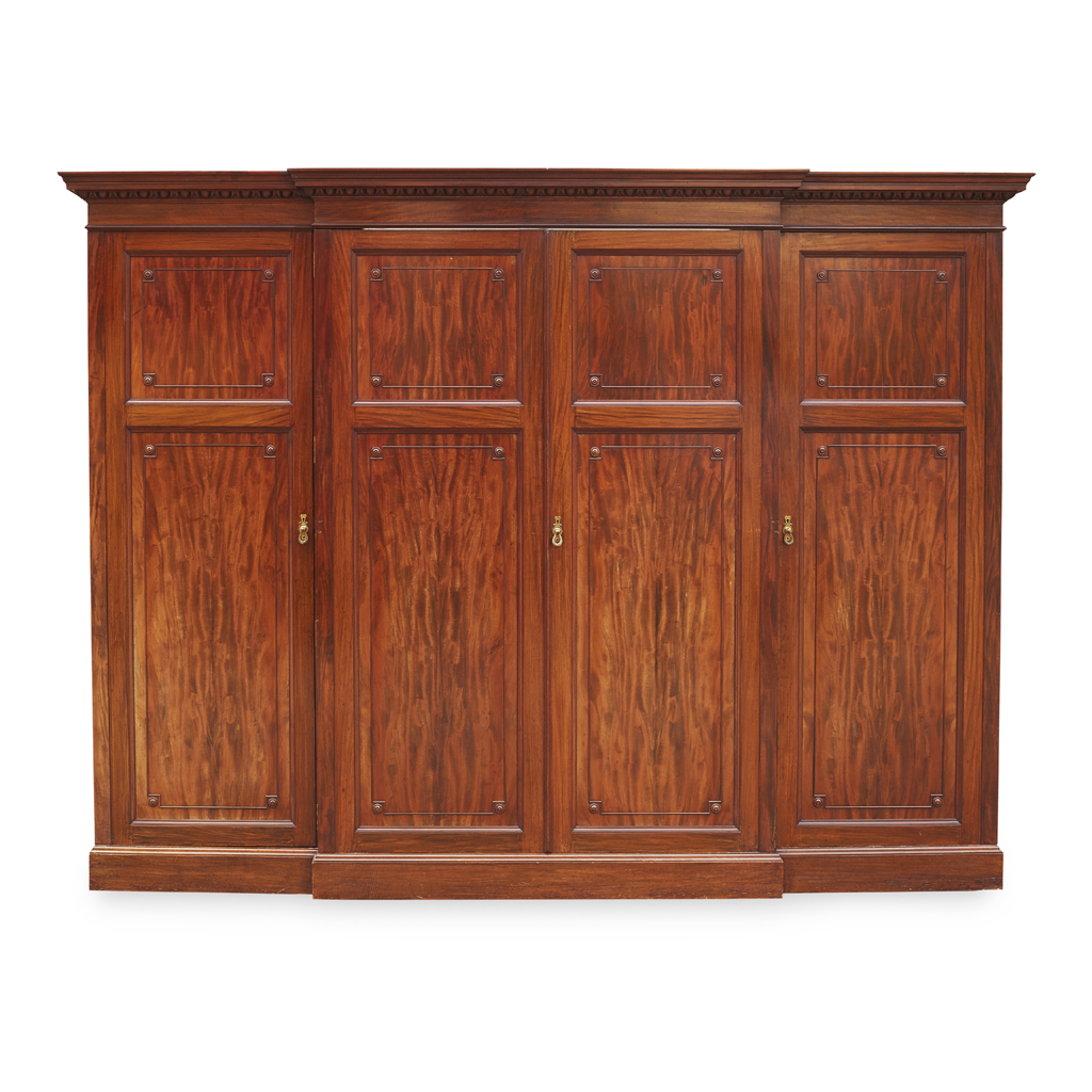 VICTORIAN MAHOGANY BREAKFRONT WARDROBE