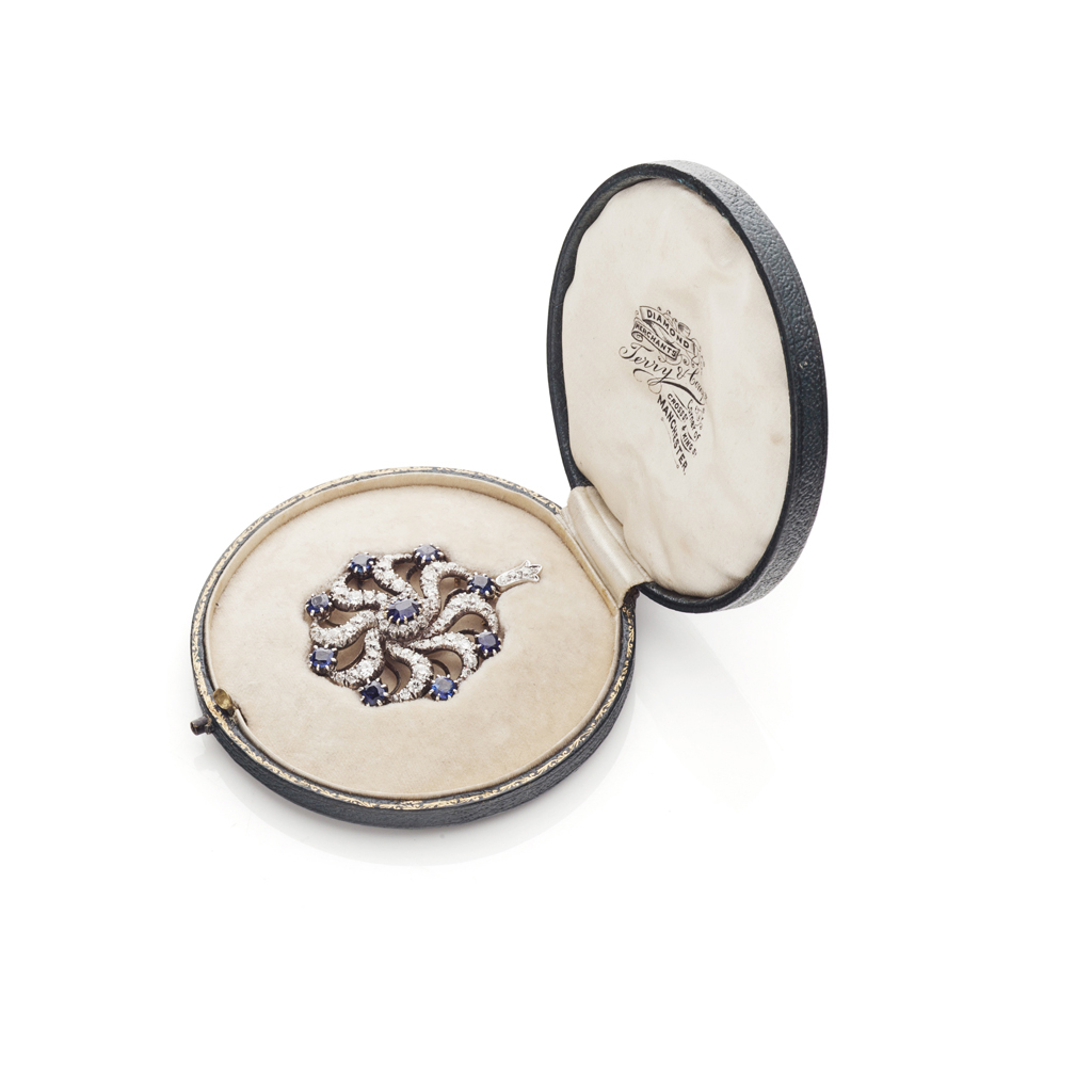 An Edwardian diamond and sapphire brooch